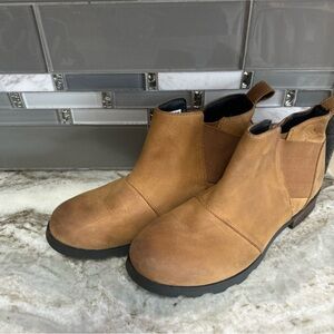Sorel Women's Emelie Chelsea Boots Brown  Ankle Waterproof Leather Sz 8 Winter